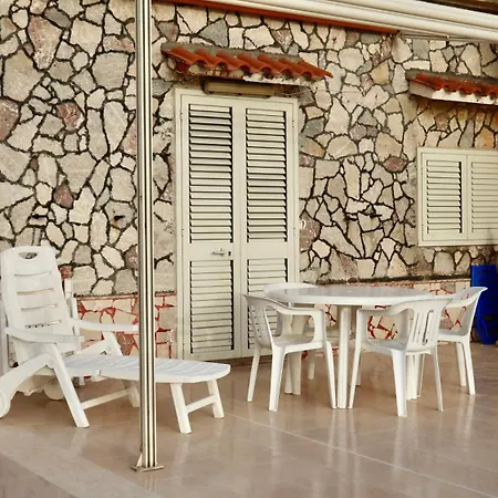 Apartment Cumannaturi